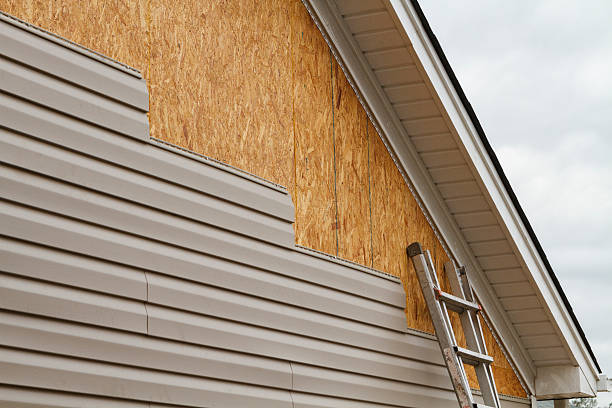 Professional Fiber Cement Siding technician working in Heathsville, VA